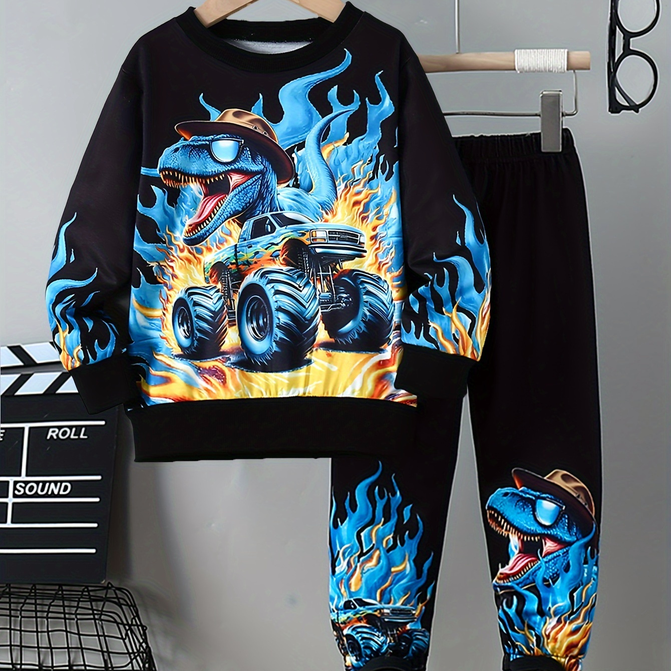 

2pcs Boy's Dinosaur Monster Truck Flame Pattern Long Sleeve Sweatshirt + Pants, Co-ord Casual Comfy Set For Autumn As Gift