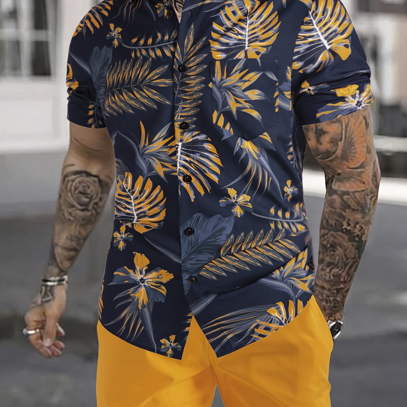 

2-piece Men's Stylish Summer Vacation Outfit Set, Men's Tropical Leaves Pattern Short Sleeve Lapel Shirt & Solid Drawstring Shorts Set