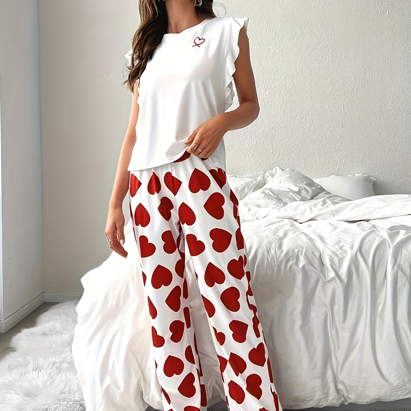 

Women's Heart Print Sweet Pajama Set, Ruffle Sleeve Round Neck Top & Pants, Comfortable Relaxed Fit