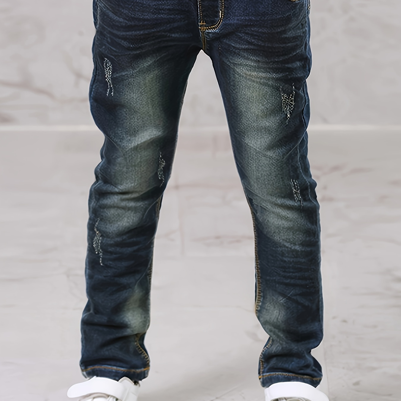 

Pantalon en jean slim décontracté et tendance pour garçon - Motif badge délavé - Cadeau tendance pour l'extérieur