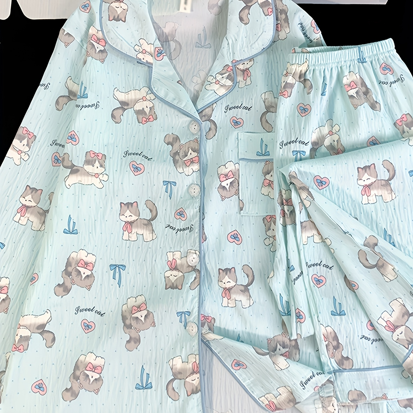 

Light Blue High-quality Casual Cartoon Long-sleeve And Long-pants Two-piece Pajama Set For Women, Loose-fitting And Suitable For Wearing At Home Or Outside.