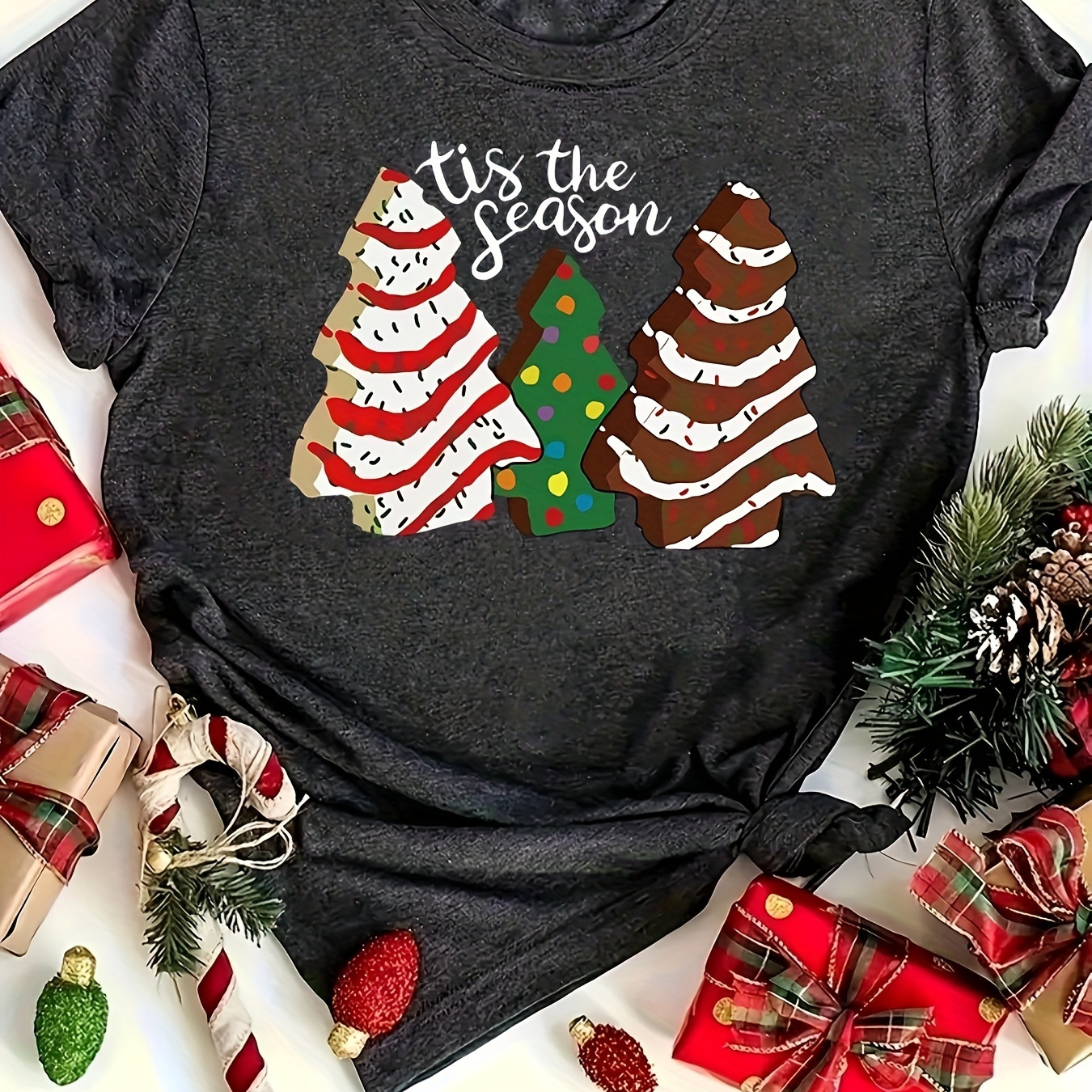 

Plus Size Casual Crew Neck T-shirt With Christmas Tree Print, Cotton Blend Knit Fabric With Slight Stretch, Comfort Fit For All Seasons - Polyester, Cotton, Spandex Mix