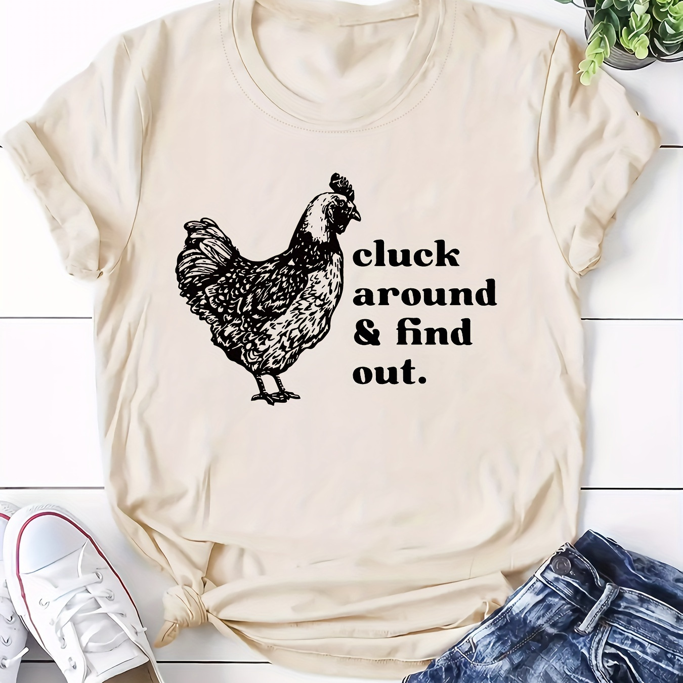 

Plus Size Chicken & Letter Print T-shirt, Casual Short Sleeve Top For Spring & Summer, Women's Plus Size Clothing