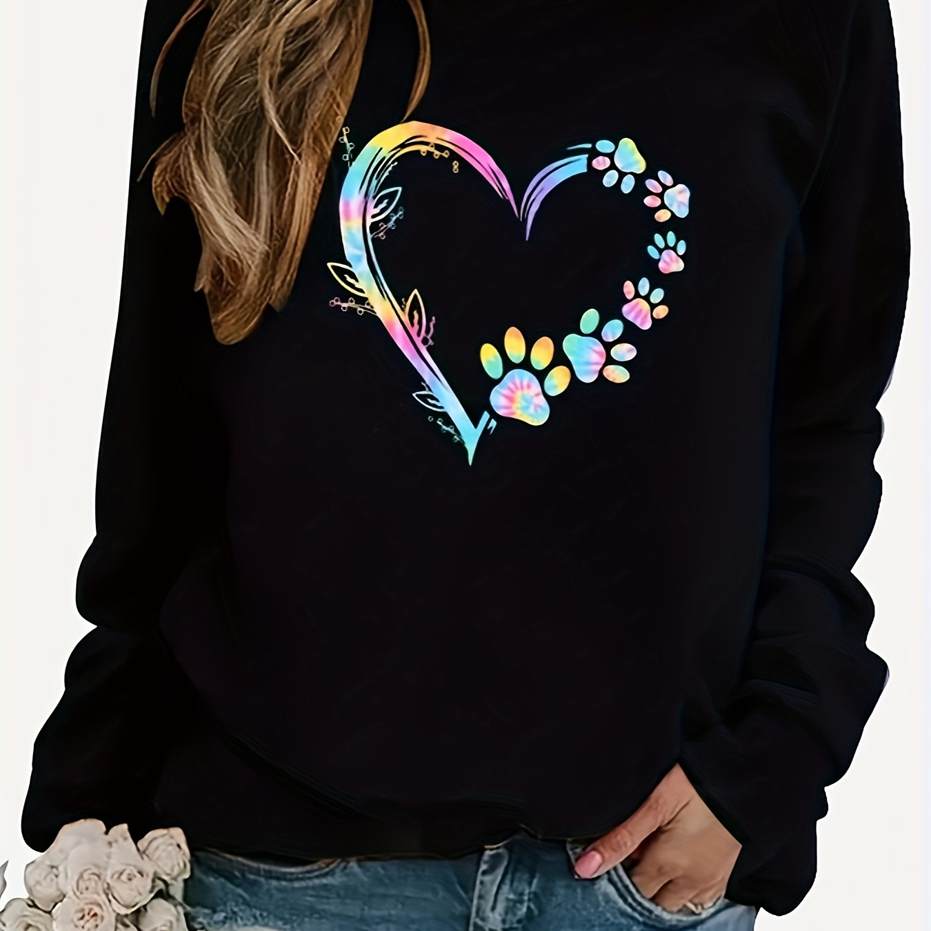 

Plus Size Casual Sweatshirt, Women's Plus Heart & Paw Print Long Sleeve Crew Neck Slight Stretch Pullover Sweatshirt, Casual Tops For Fall & Winter, Plus Size Women's Clothing