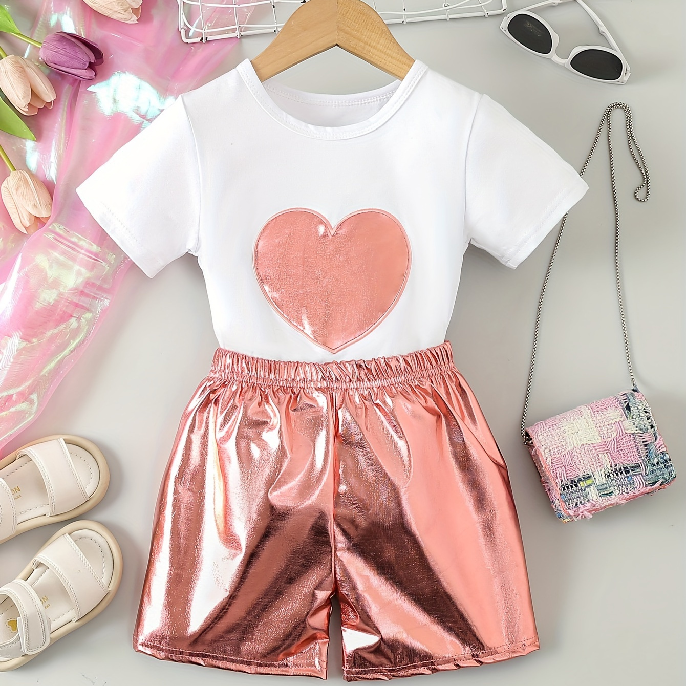 

Baby Girl's 2pcs Heart Pattern Short Sleeve Cotton T-shirt & Metallic Shorts Set Trendy Summer Outfit Clothing