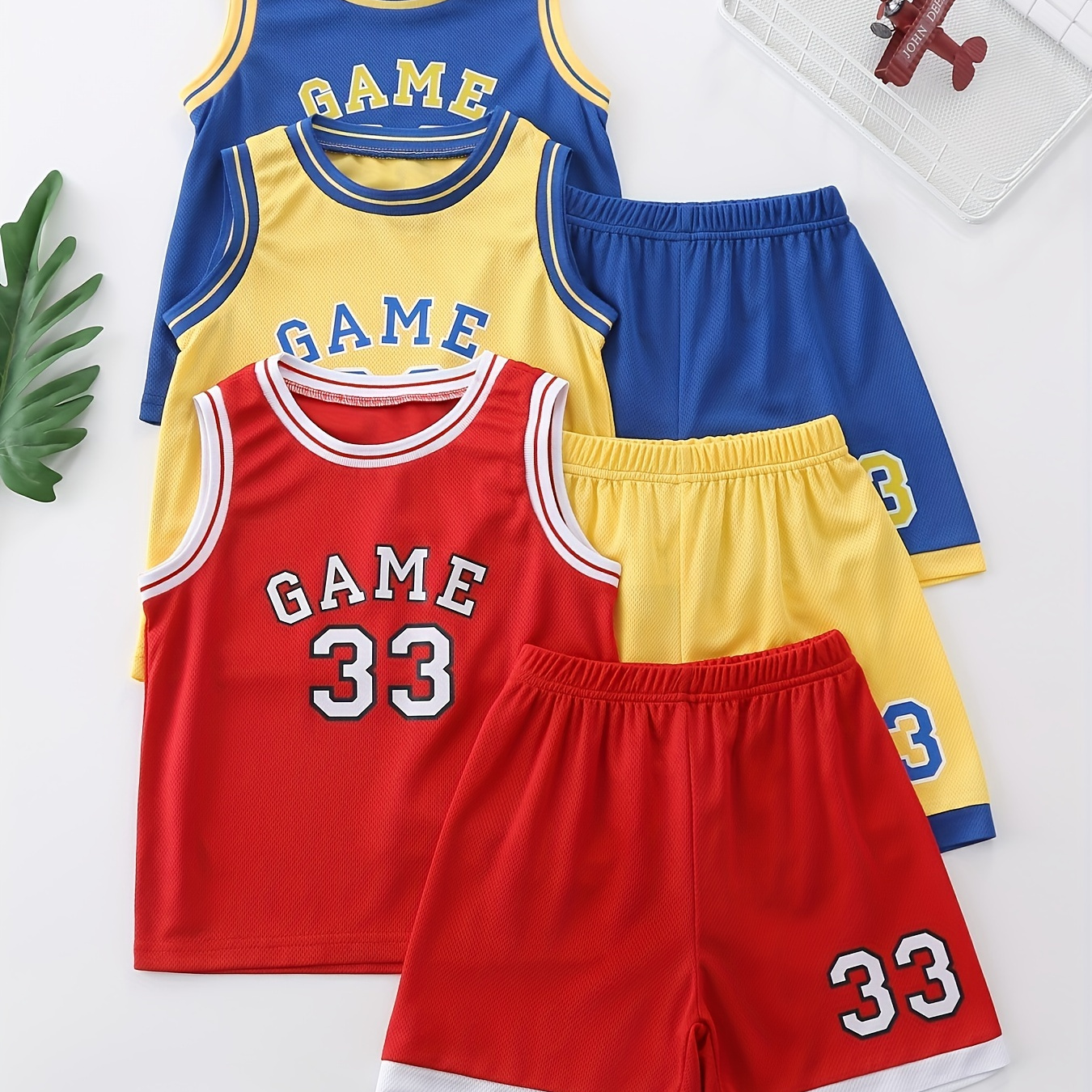 

3pcs Boys Casual Solid Color Letter Patched Short Sleeve T-shirt & Shorts Set, Comfy Summer Boys Clothes Children's Sports Jersey