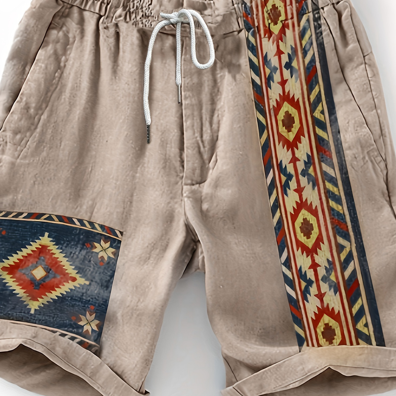 

Men's Ethnic Style Geometric Pattern Shorts, Chic And Classic Summer Drawstring Shorts For Beach And Holiday Leisurewear