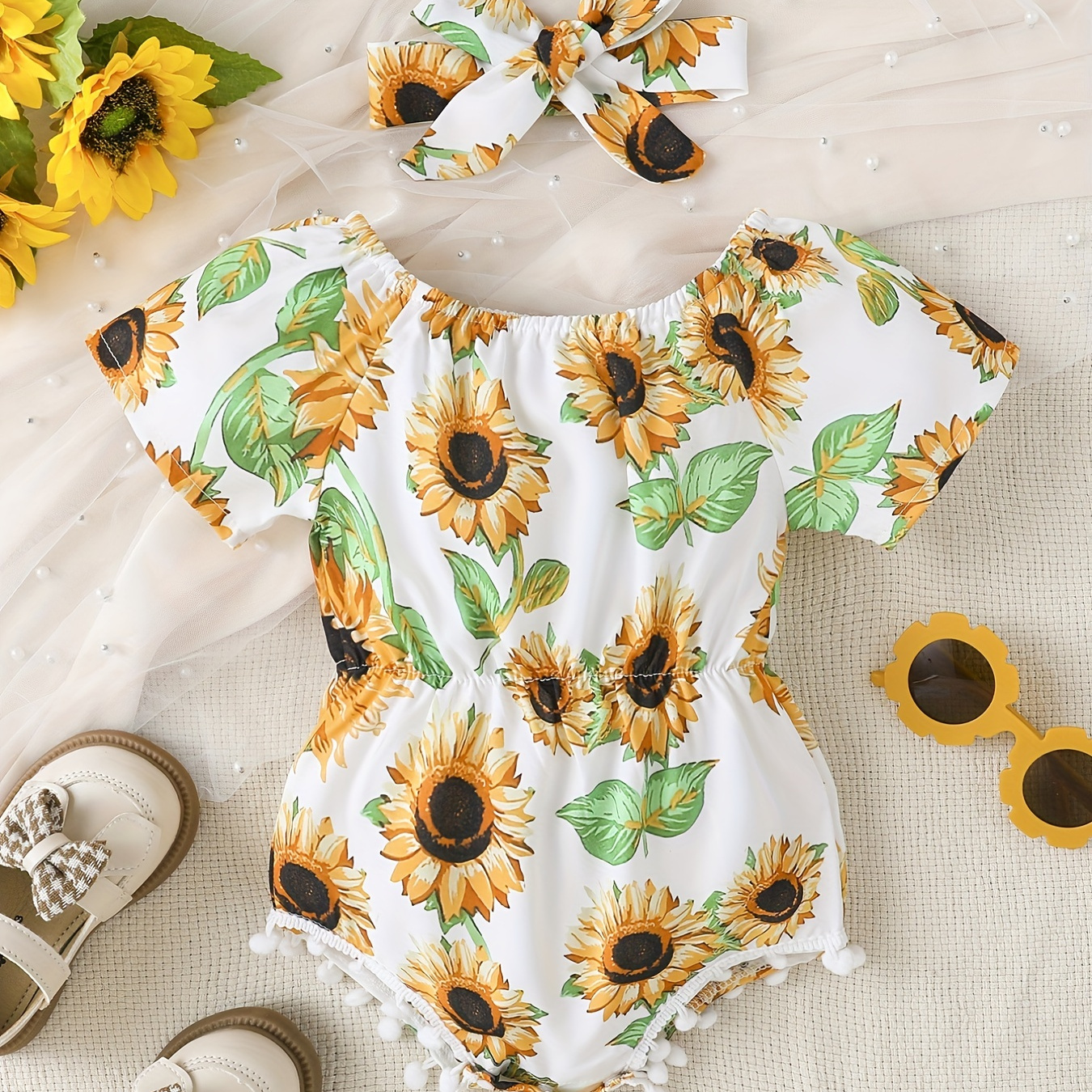 

Baby Girls Sunflower Print Short Sleeve Romper Dress For Toddlers