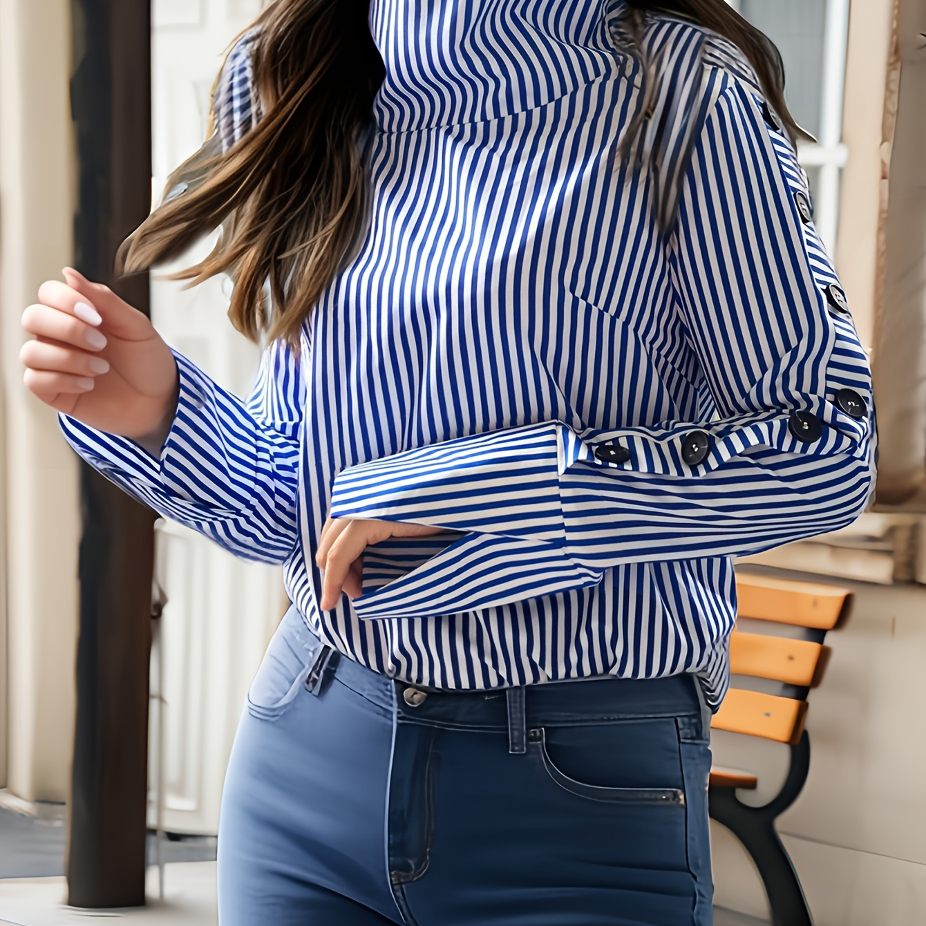 

Chemise à Col Haut pour Femme à Rayures et Manches Longues avec Un Bouton, À la Mode, Simple et Élégante