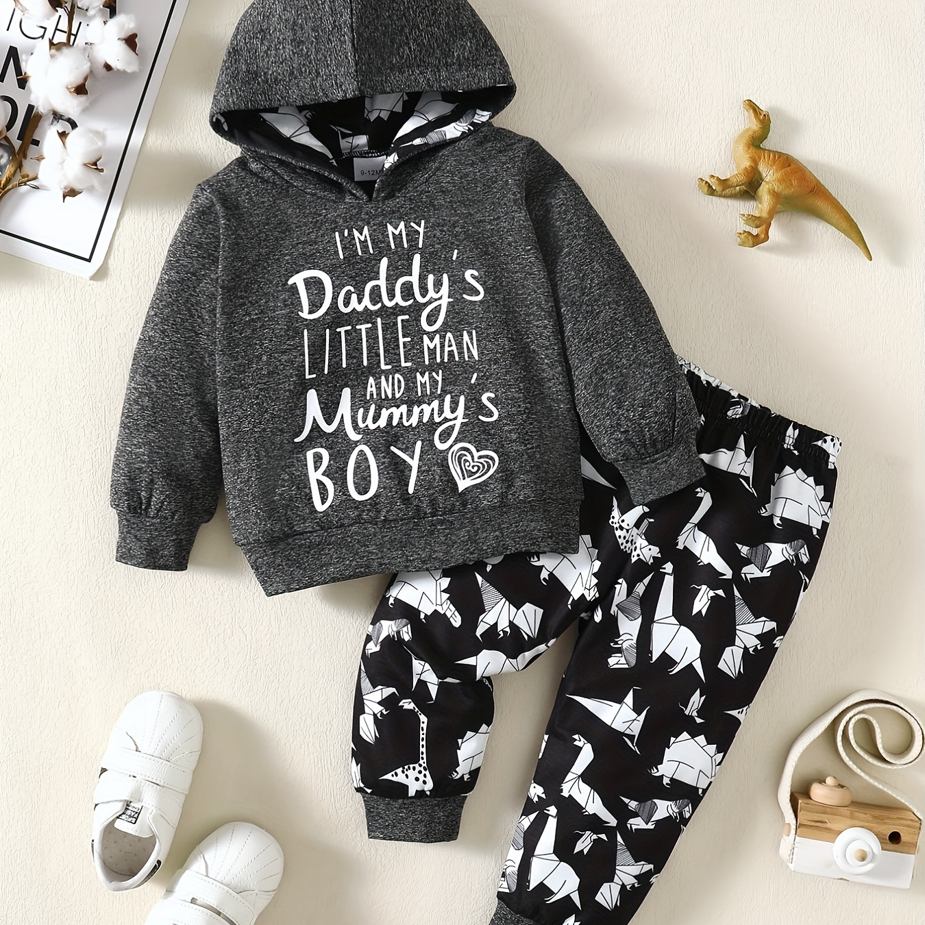 

Baby Boys Casual Outfit, Letter Of Love Print Hooded Layered Top Dinosaur Full Print Trousers For Daily Outing Clothes Fall Winter