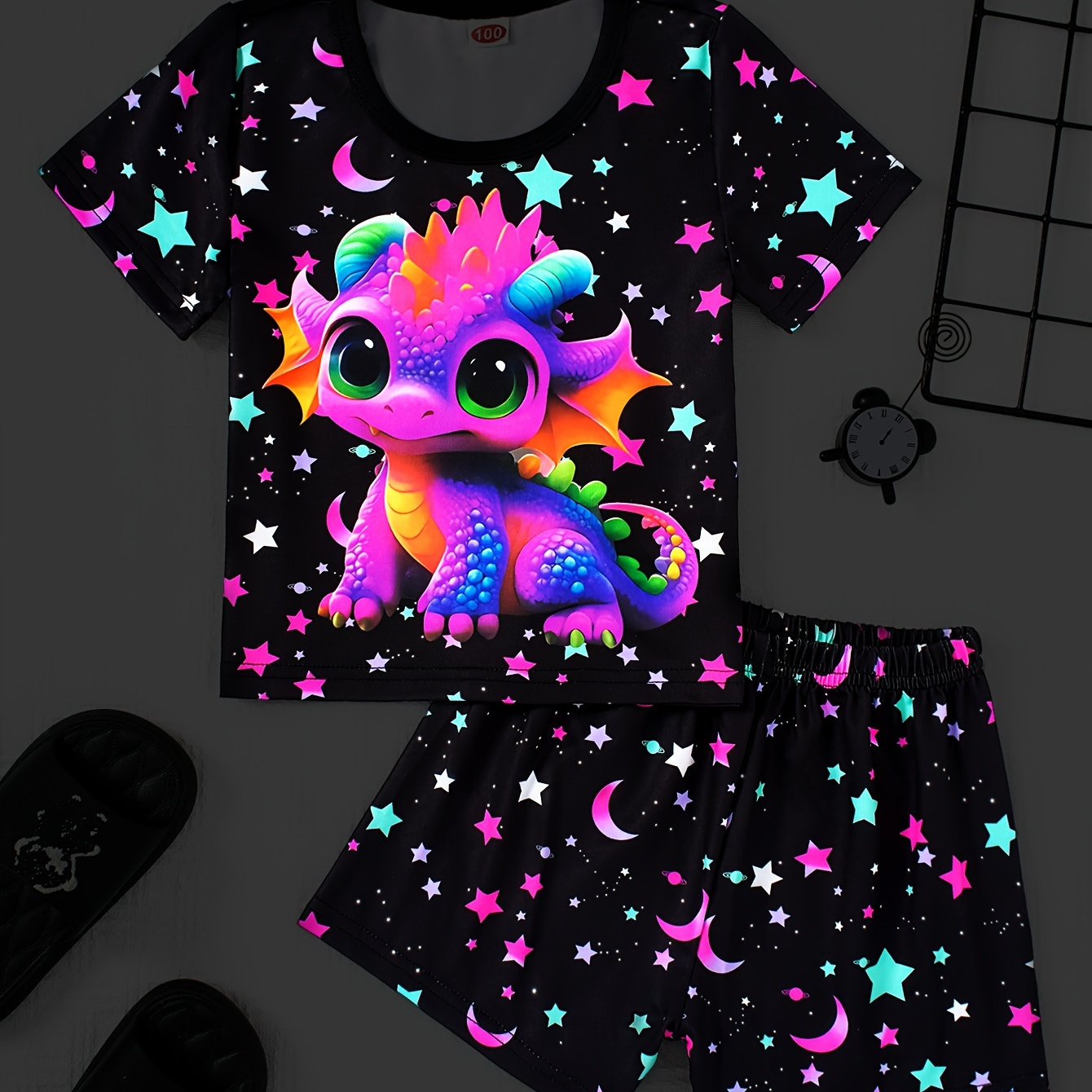 

2 Pcs Girls Luminous Little Dinosaur Print Short Sleeve T-shirts & Elastic Waist Shorts Pajama Set, Comfy& Skin-friendly Princess Pj Set, As Daily Gift