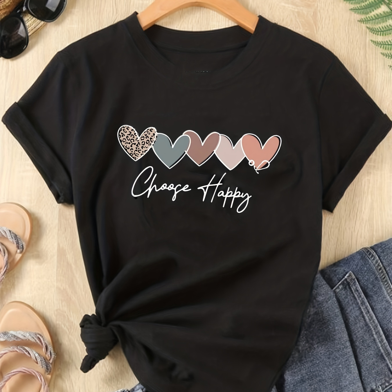 

Heart & Letter Print Crew Neck T-shirt, Casual Short Sleeve Top For Spring & Summer, Women's Clothing