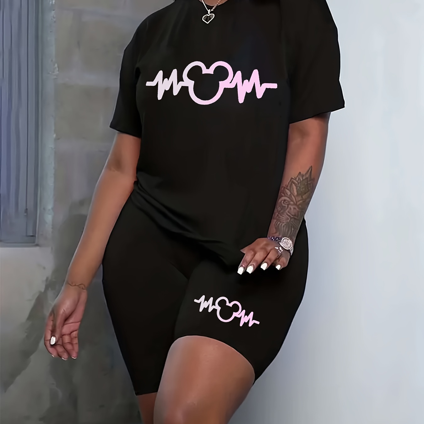 

Plus Size Cartoon Print Two-piece Set, Crew Neck Short Sleeve Top & Shorts Outfits, Women's Plus Size Clothing