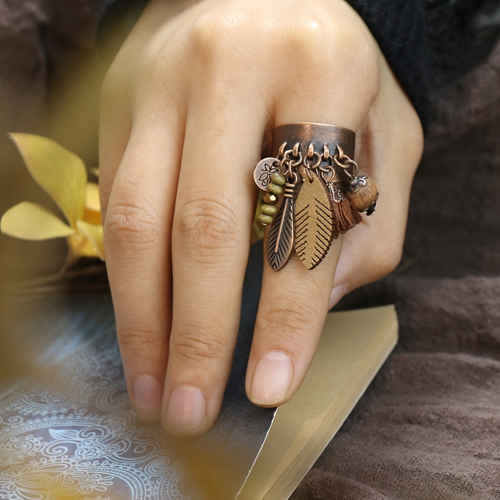 

Retro Style Ring Pendant Ring Flower Wood Beaded Tassel Bronze Color Open Ring Gift For Women/daughter/wife