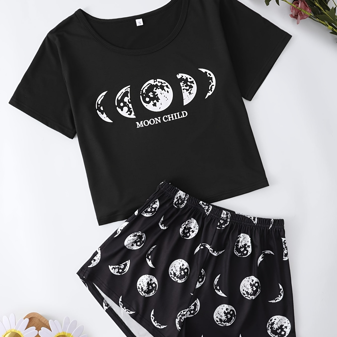 

Women' Print Pajama Set, Comfortable Short Sleeve Round Neck Top And Loose Shorts, Ladies' And Sleepwear, Polyester Knit Fabric, , , Adult Size