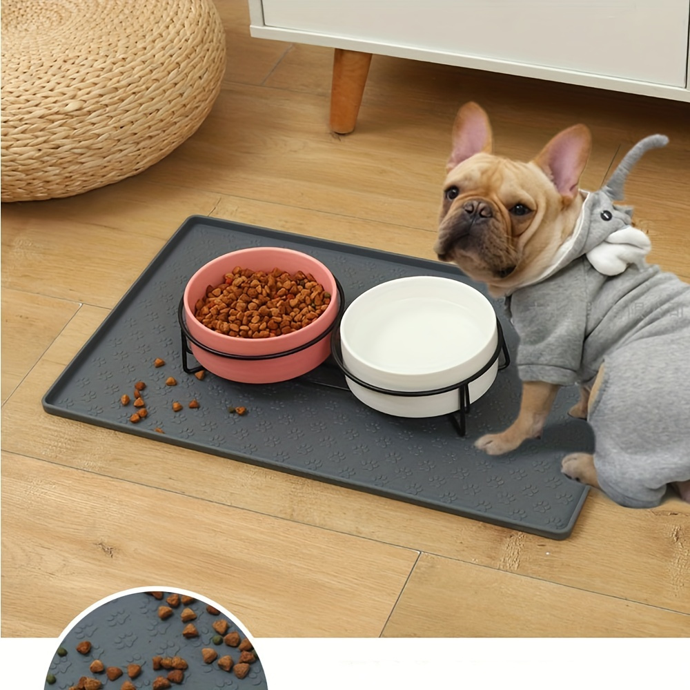 

Keep Your Floors Clean With This 1pc Silicone Non-slip Pet Food Mat - Waterproof & Easy To Wash!