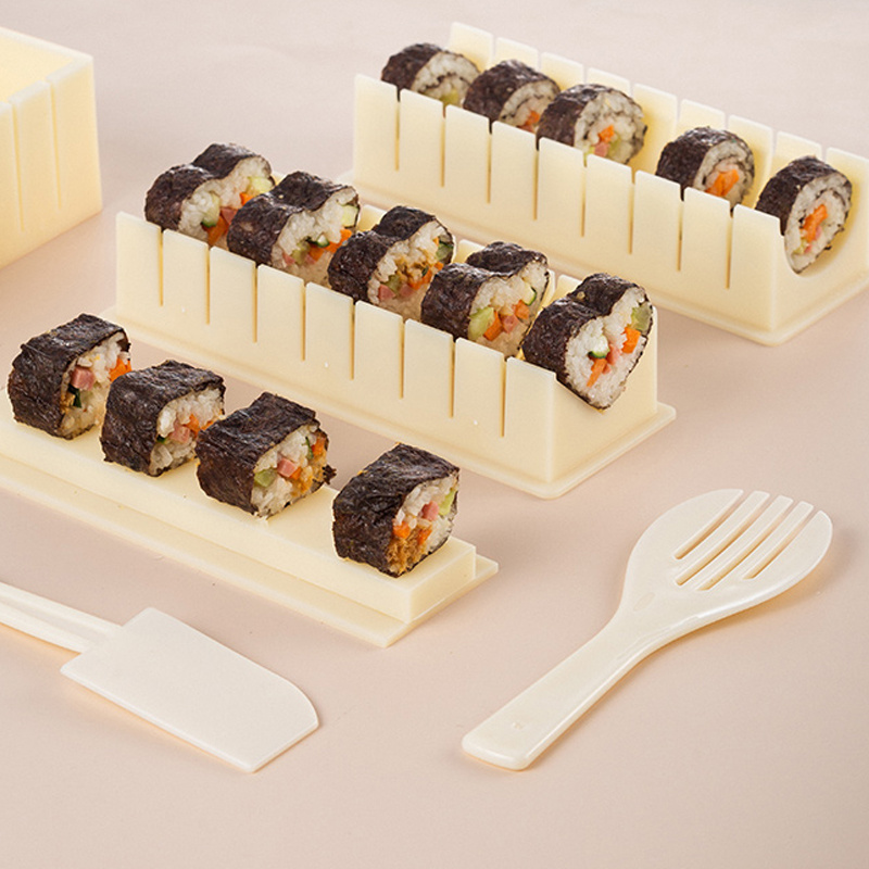 Sushi Making Kit - Sushi Bazooka Maker Kit with Bamboo Sushi  Rolling Mat, Chopsticks with Holders, Home DIY Sushi Roller Tool for Sushi  Lovers Beginners (6Pcs Sushi Kit-White): Sushi Plates