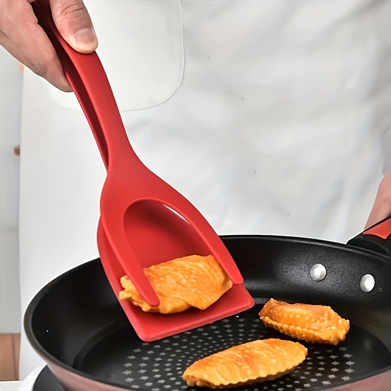 Silicone Omelette Spatula Two-in-one Pancake Toast Omelette Clips