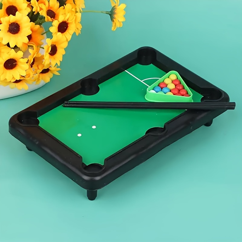  Mini juego de mesa de billar, mini mesa de billar con 2 palos y  11 bolas, escritorio de oficina en casa, juegos para aliviar el estrés para  niños : Deportes y