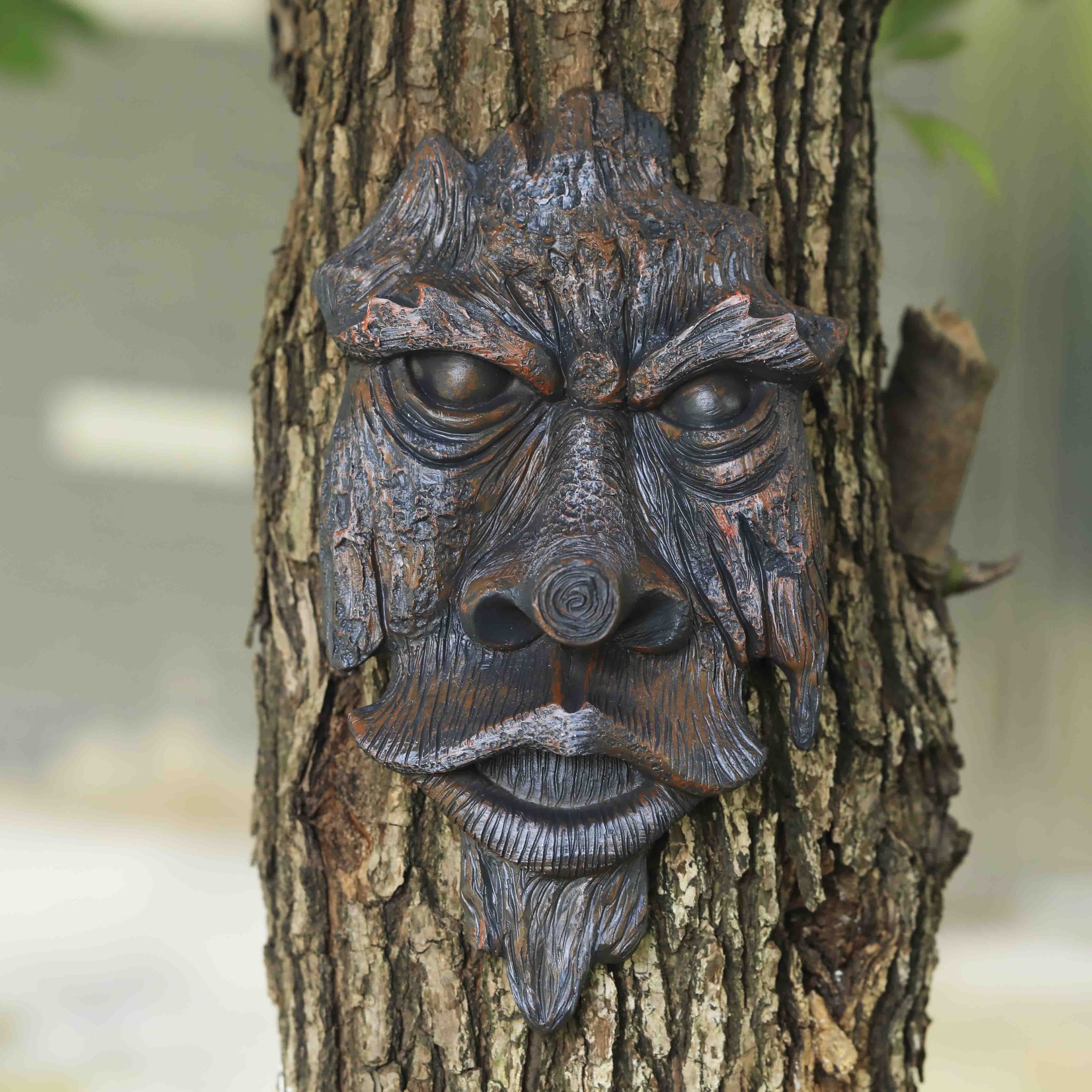 Willy the Tree Face. Funny Faces for Trees. Outdoor Sculpture 