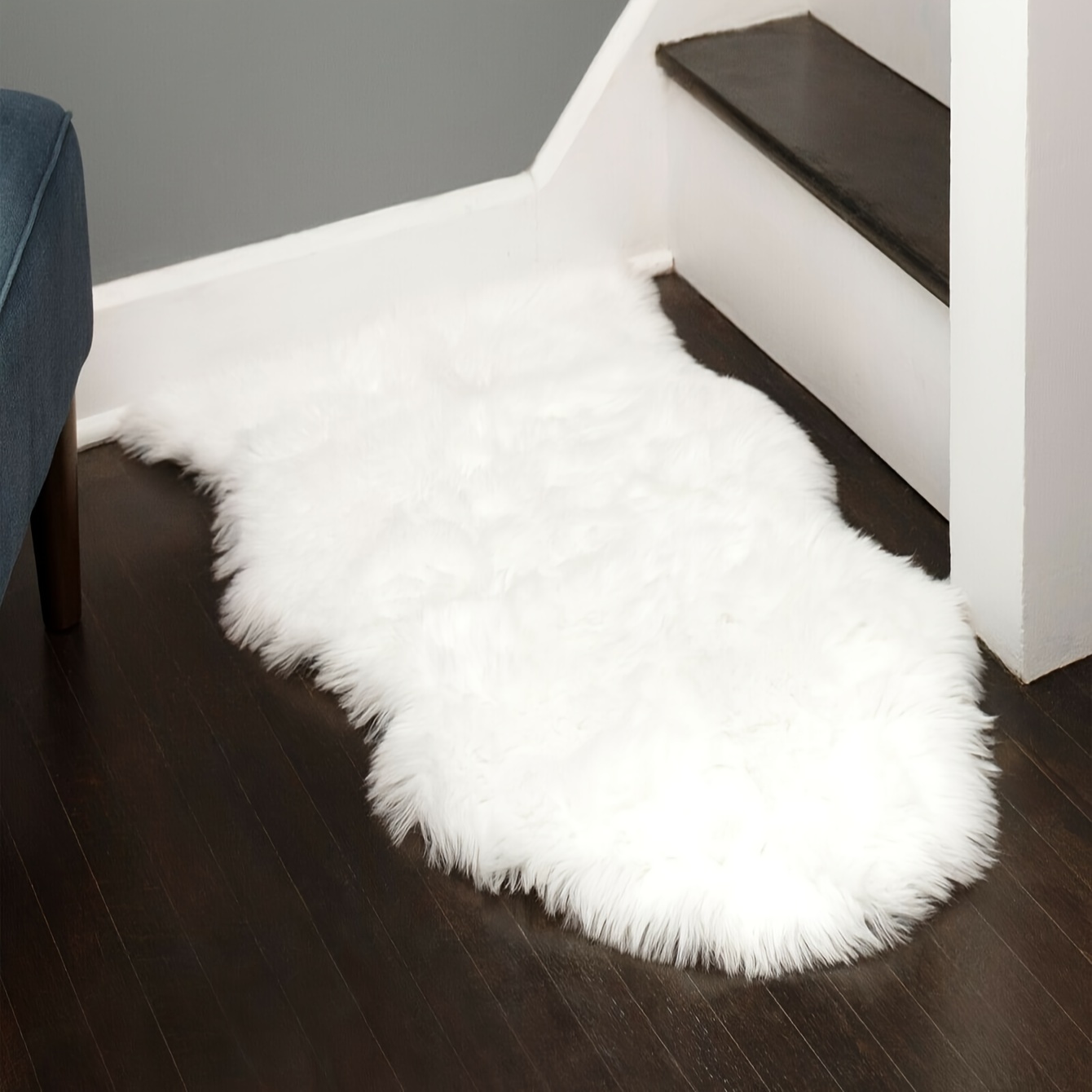 https://img.kwcdn.com/product/ultra-soft-plush-shag-rugs/d69d2f15w98k18-976661ae/Fancyalgo/VirtualModelMatting/fb6902dfdba7d74d8804a60de6e39296.jpg