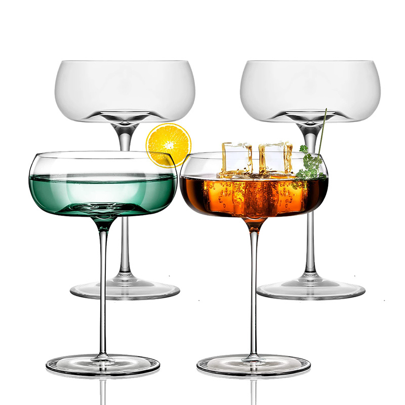 Cocktail Glass Bird Glasses Drinking Bird Shaped Cocktail Wine Glass Unique Champagne Coupe Glass Bird Shape Martini Goblet Cups Glassware for KTV