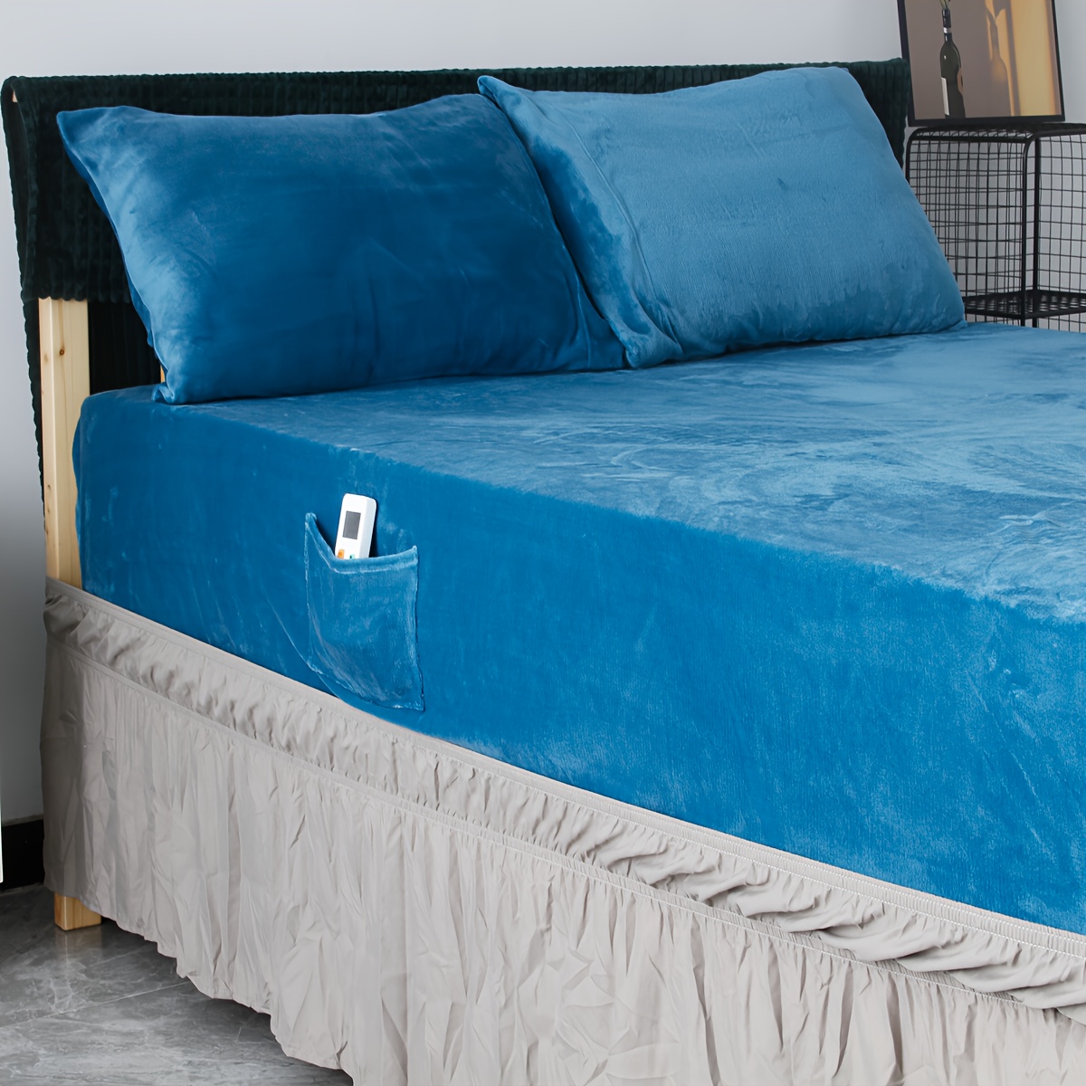 https://img.kwcdn.com/product/velvet-fitted-sheet-set/d69d2f15w98k18-58a80b61/Fancyalgo/VirtualModelMatting/93f899eef7b99d936f1a16b1f4870cb4.jpg?imageView2/2/w/500/q/60/format/webp