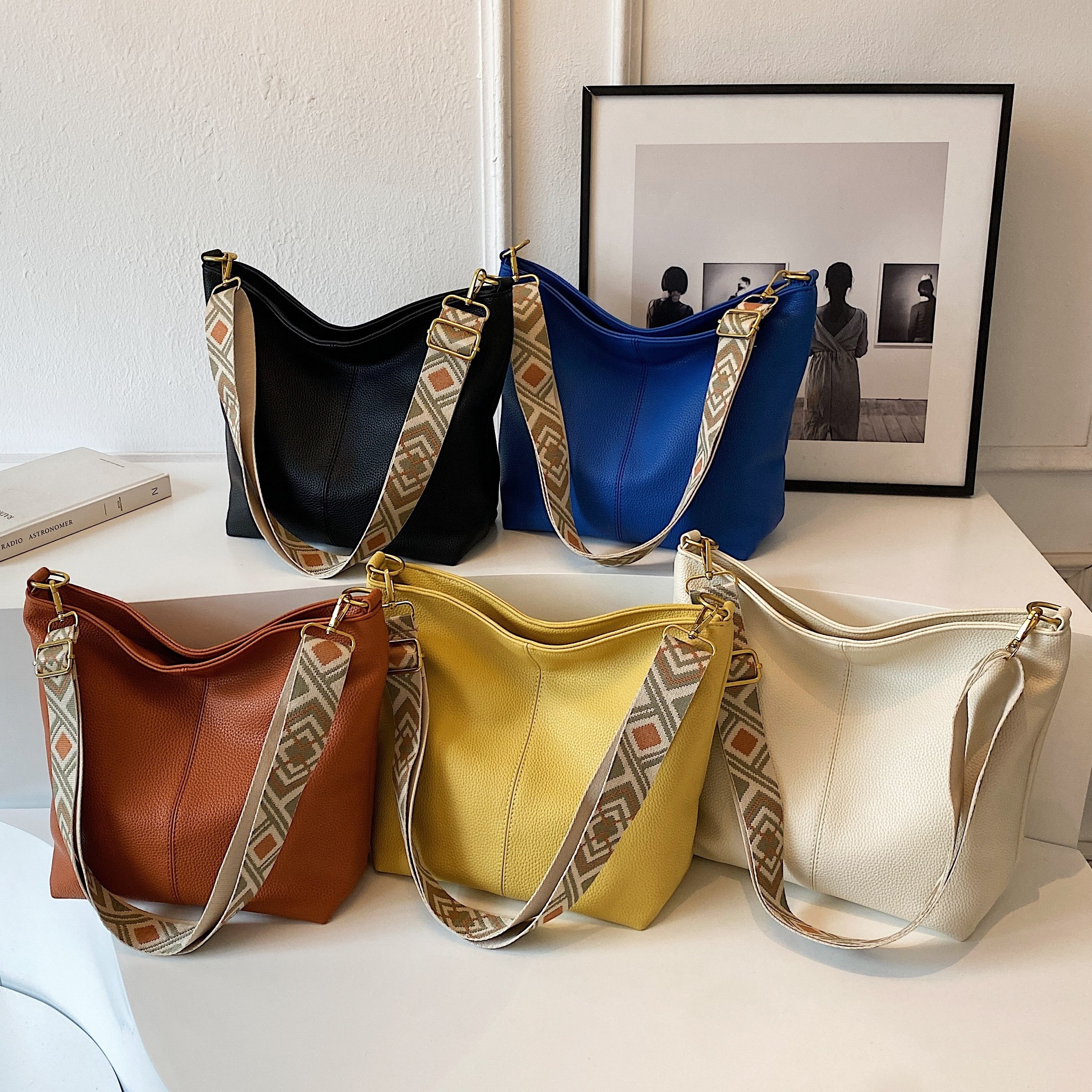 DOURR Bolsos cruzados con múltiples bolsillos para mujer, estilo casual,  para el trabajo, para el hombro, bolsos retro con asa superior