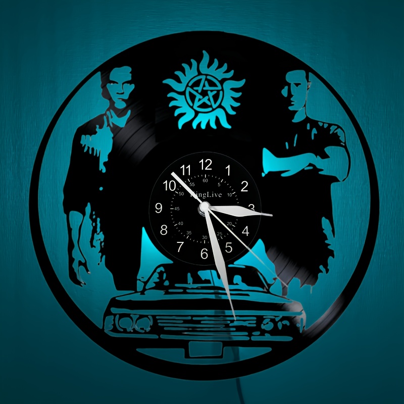 QUEEN Vinyl Clock - Vinyl Record Wall Clock Art - Vinyl Planet Art