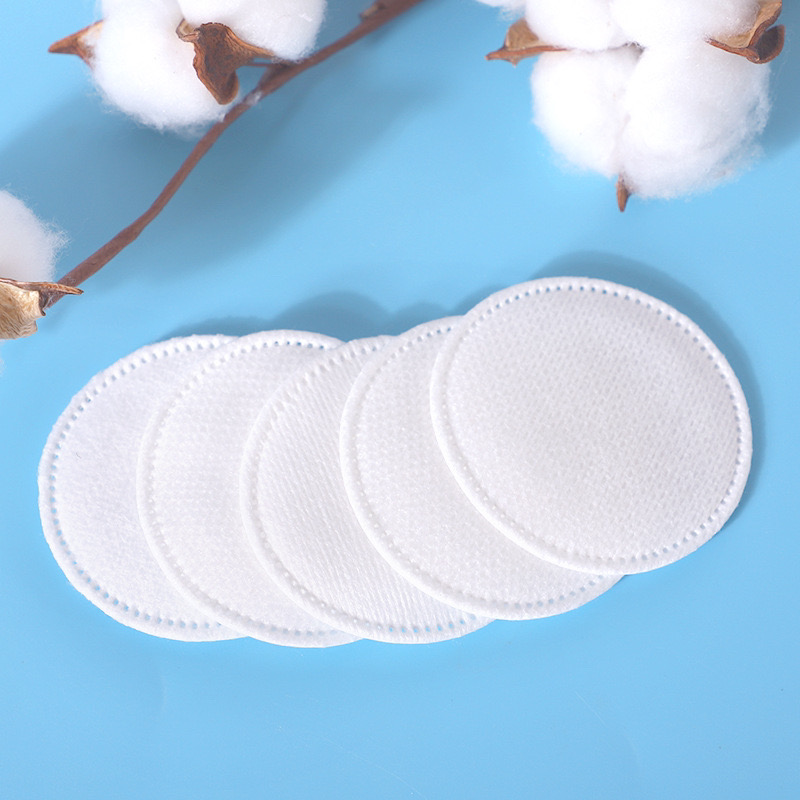 

100 Pcs Water-saving Facial Makeup Remover Pads - Soft And Gentle For Sensitive Skin - Perfect For Women - Travel Accessories