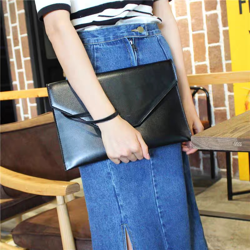 Simple Fashion Women Envelope Clutch Bag Solid Color Leather