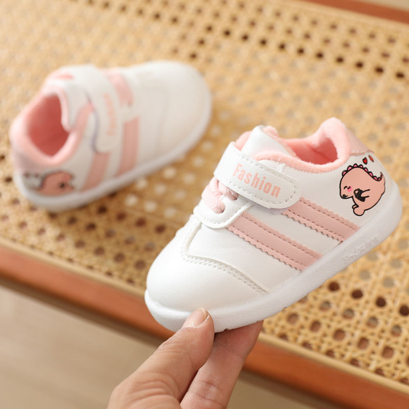 Newborn baby shoes