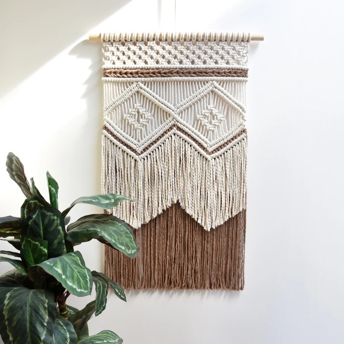 Tapiz de macramé grande para colgar en la pared, tapiz tejido a mano hecho  de ramas naturales e hilo de algodón, colgante de decoración de pared