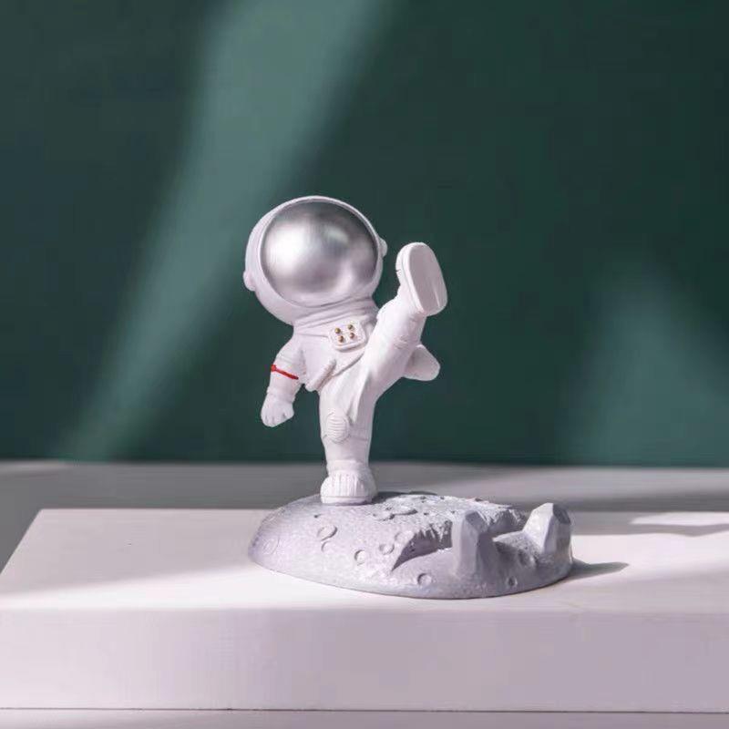 plastic astronaut models
