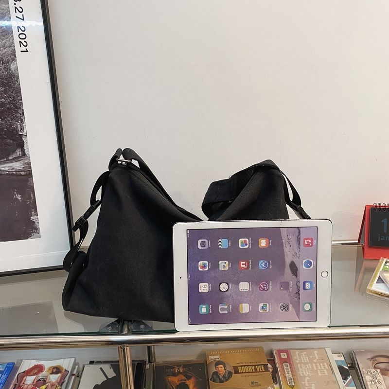 Aktudy Canvas Handbags Messenger Bag for Women Men Large Designer Hobo Bag Crossbody Bag with Multiple Pockets for Couples