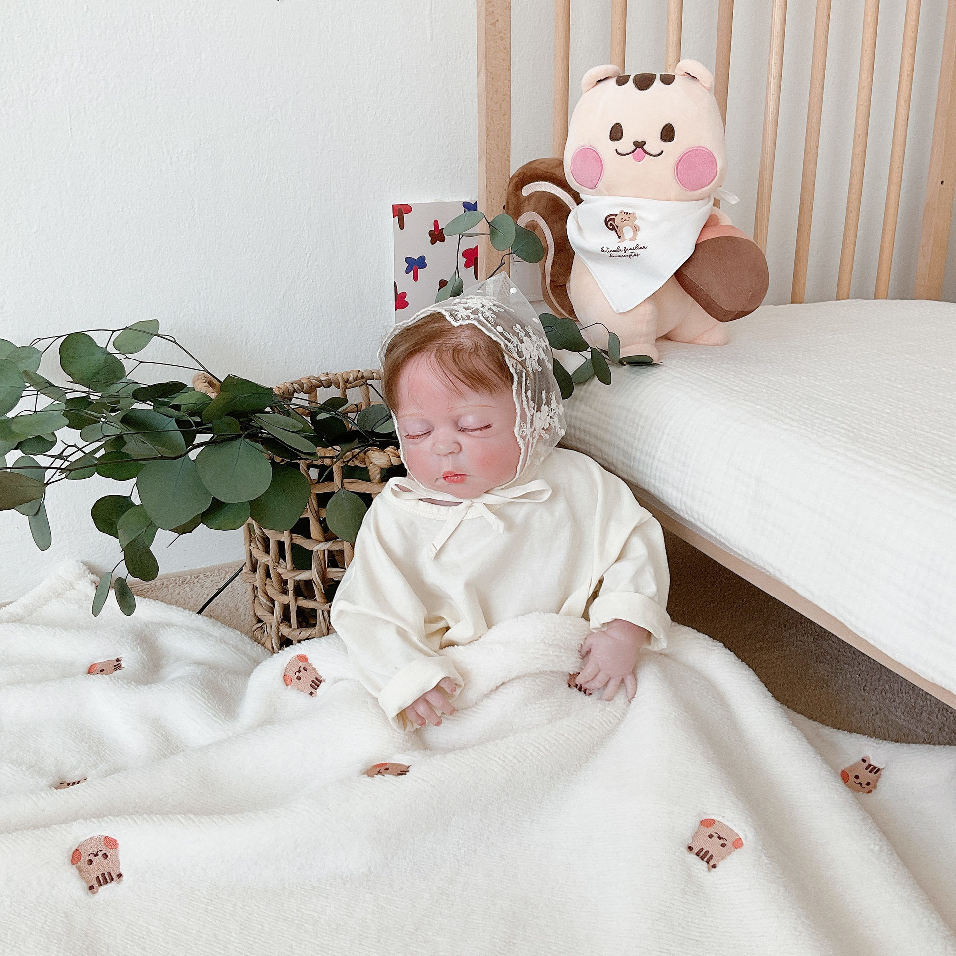 Adorable Animal Embroidery Wrap Blanket for Nap Time
