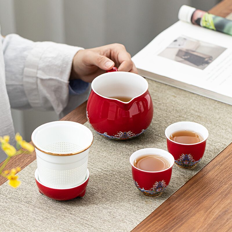 Portable travel tea set ceramic teapot with teacups and tea filter