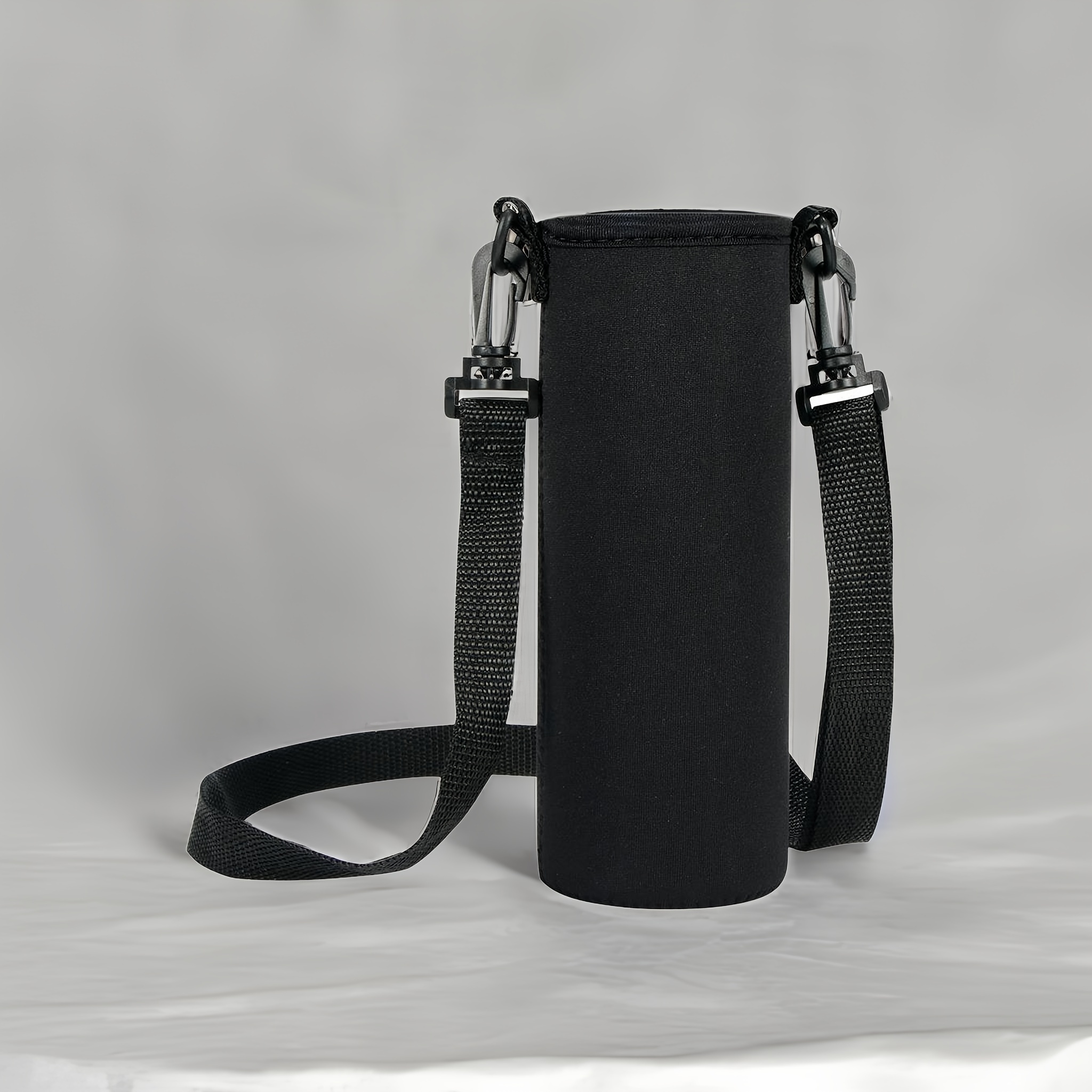 https://img.kwcdn.com/product/water-bottle-bag-carrier/d69d2f15w98k18-a5179241/Fancyalgo/VirtualModelMatting/644b3c71645820fb871d60f021b33148.jpg?imageView2/2/w/500/q/60/format/webp