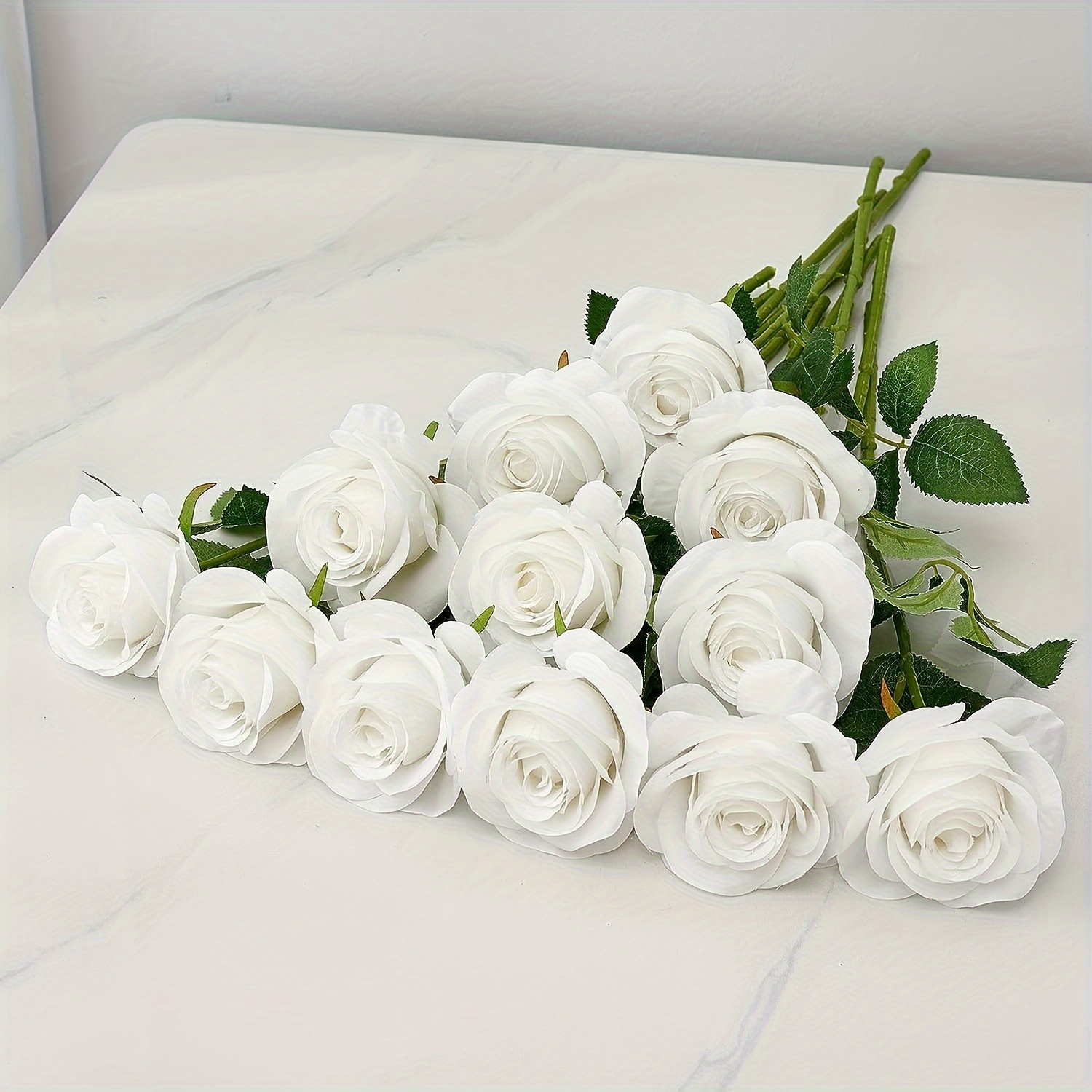 12 Teste Bouquet Di Fiori Di Rose Artificiali Decorazioni La Casa Giardino  Rose Di Seta Fiore Sposa Festa Di Nozze Rose Finte Decorative Da 5,02 €