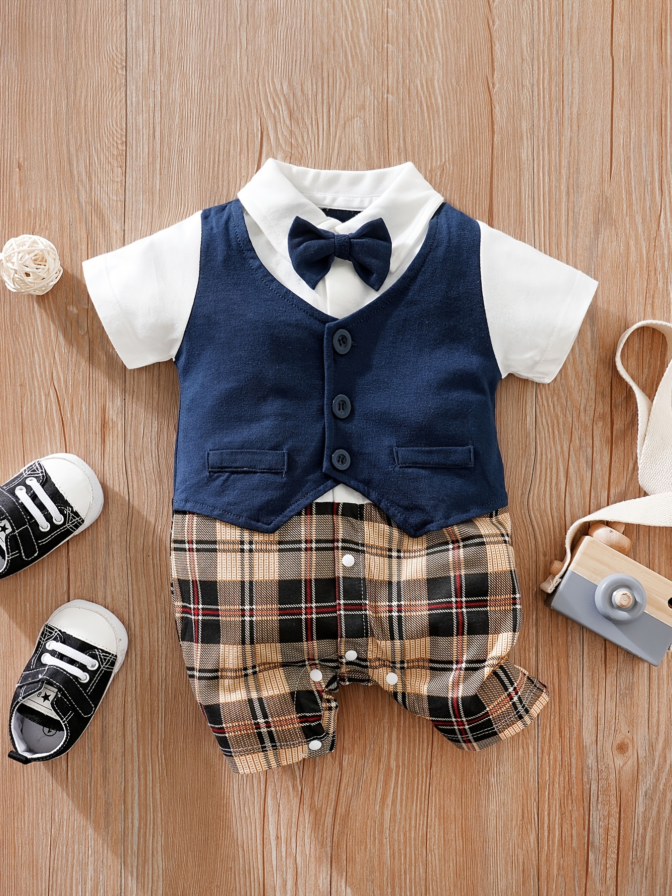 Suit and Tie Infant Bodysuit Creeper Tuxedo' Men's T-Shirt