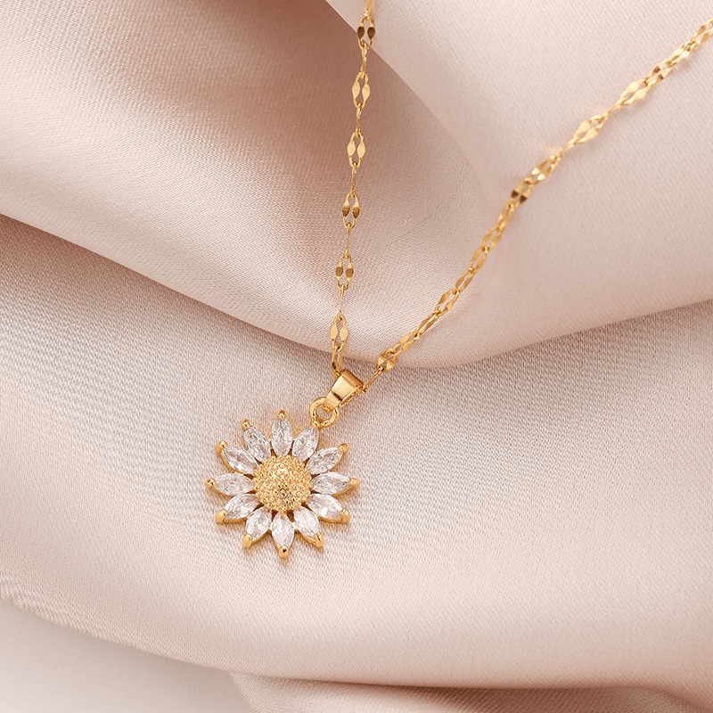 Pearl Flower Gold Charm Necklace Chain Stainless Steel Gold Filled Jewelry  Women Girl Gift Boho Bohemian Wedding Bridal Bridesmaid Art 