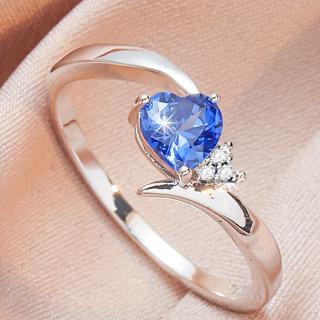 26.48 Carat Tanzanite and Diamond Ring