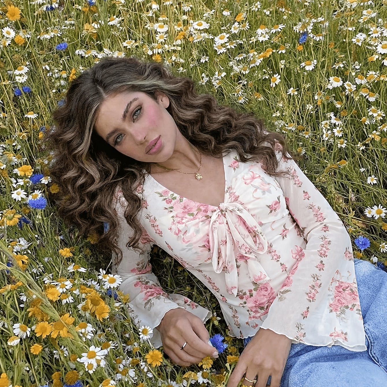 TEMU V-neck Mesh Floral Top, Slim Fit, Lace-up, Flared Sleeves, Long-sleeved T-shirt For Women