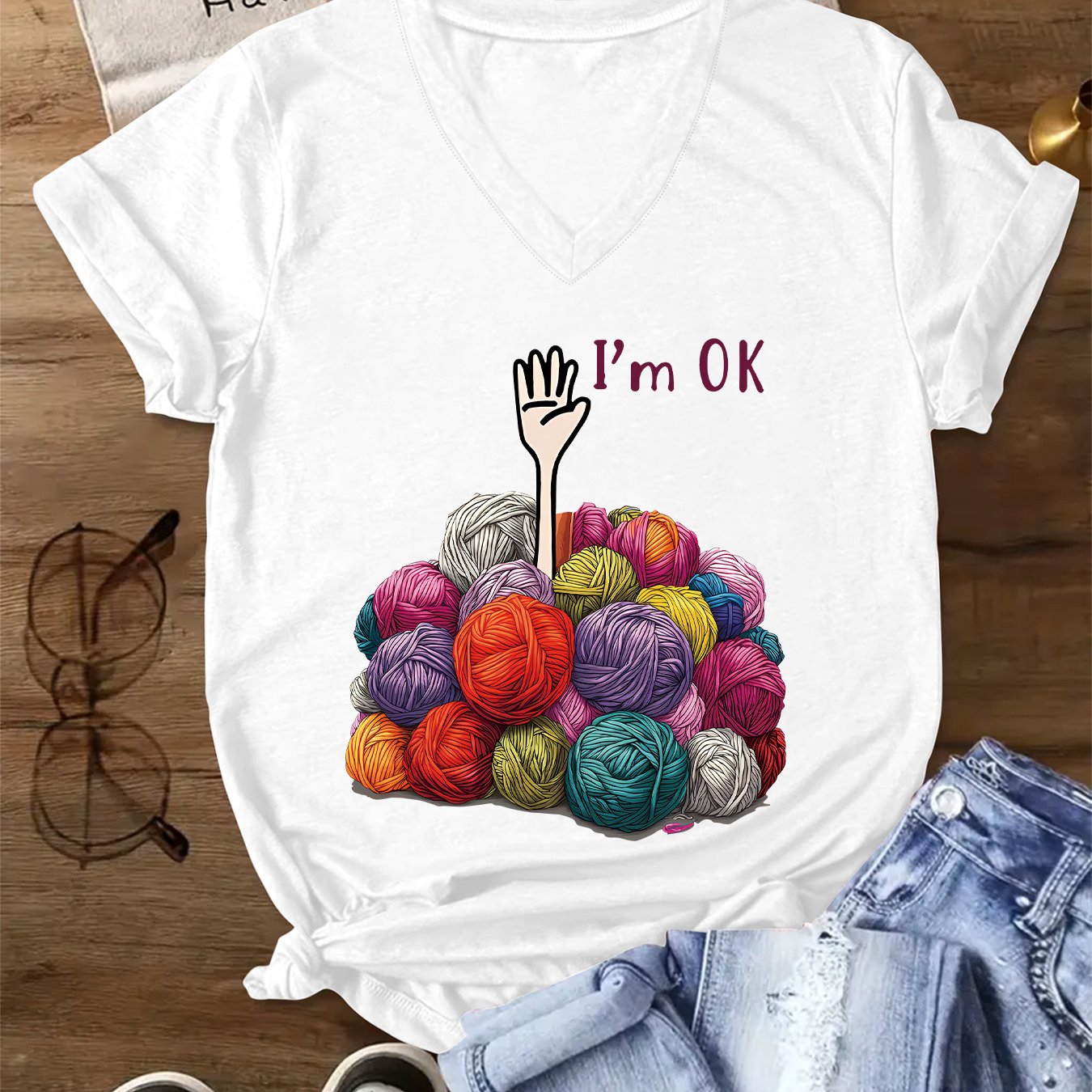TEMU Casual Women's V-neck Short-sleeve T-shirt With A Fun Yarn Ball Print, A Comfortable And Versatile Top For Everyday Wear