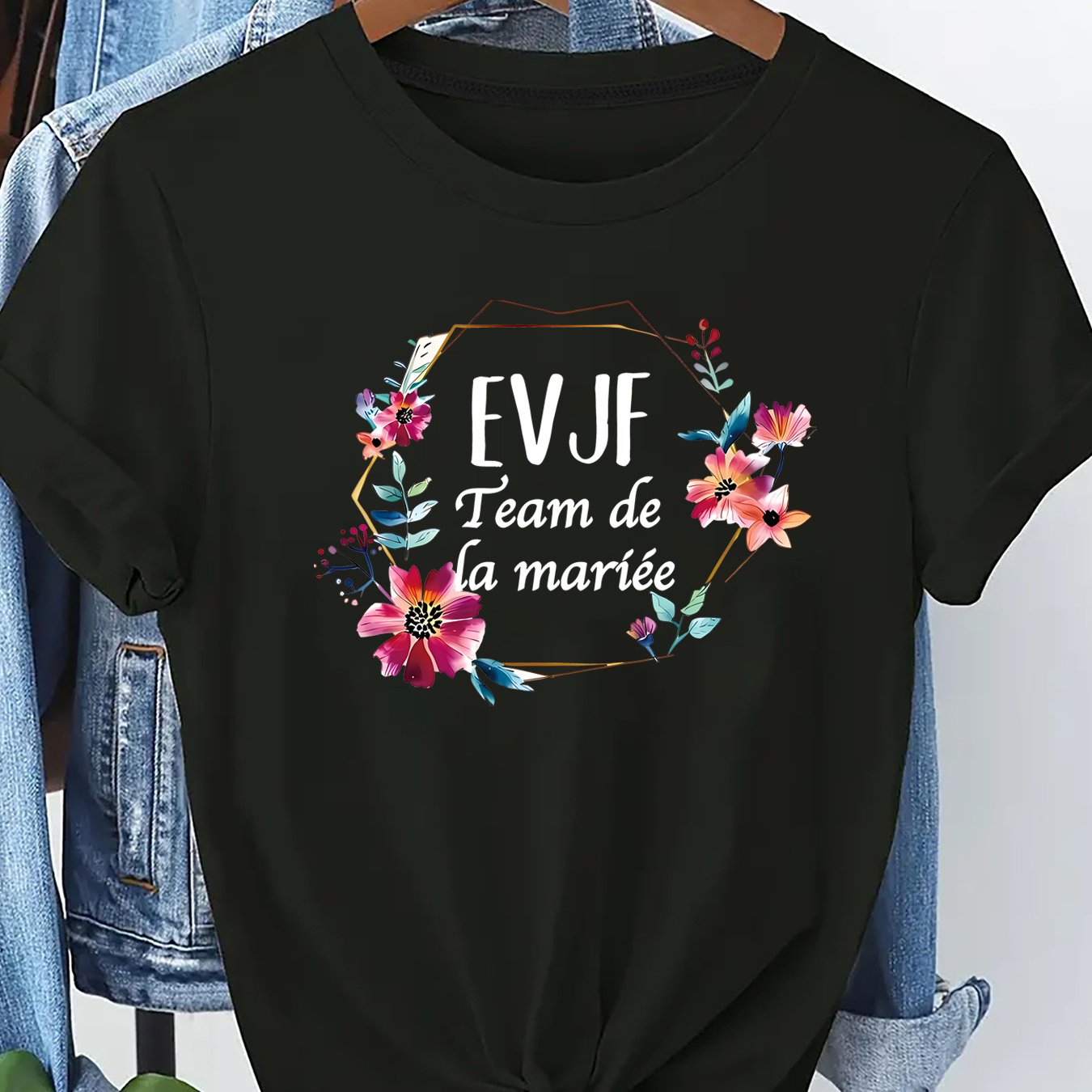 TEMU T-shirt à col rond pour femmes avec imprimé floral et lettre "Bride" de EV JF, haut décontracté à manches courtes pour styles européens, chemise