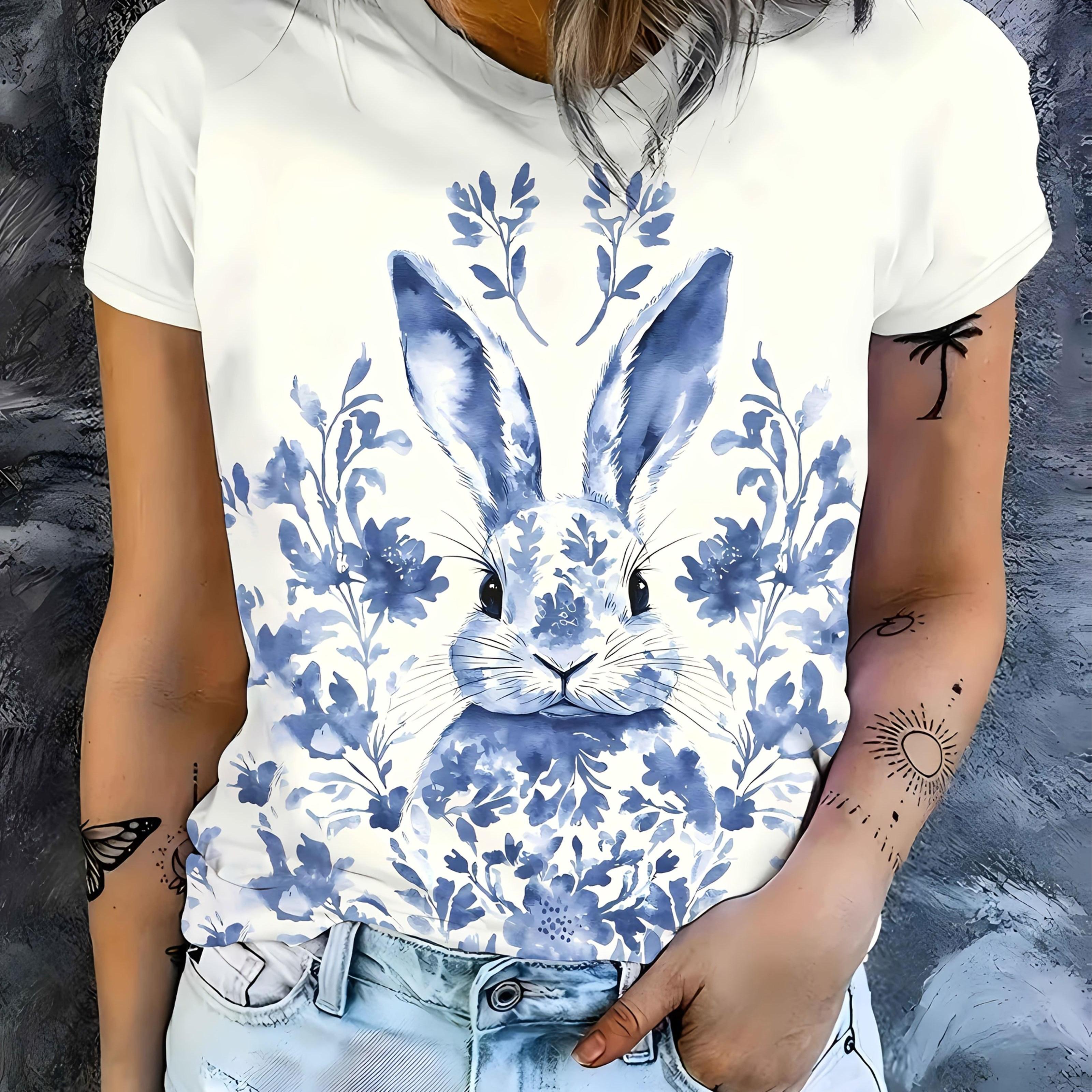 TEMU Stylish Blue And White Porcelain Rabbit Design On A Women's Short-sleeve Round Neck T-shirt, Wear With A Minimalist And
