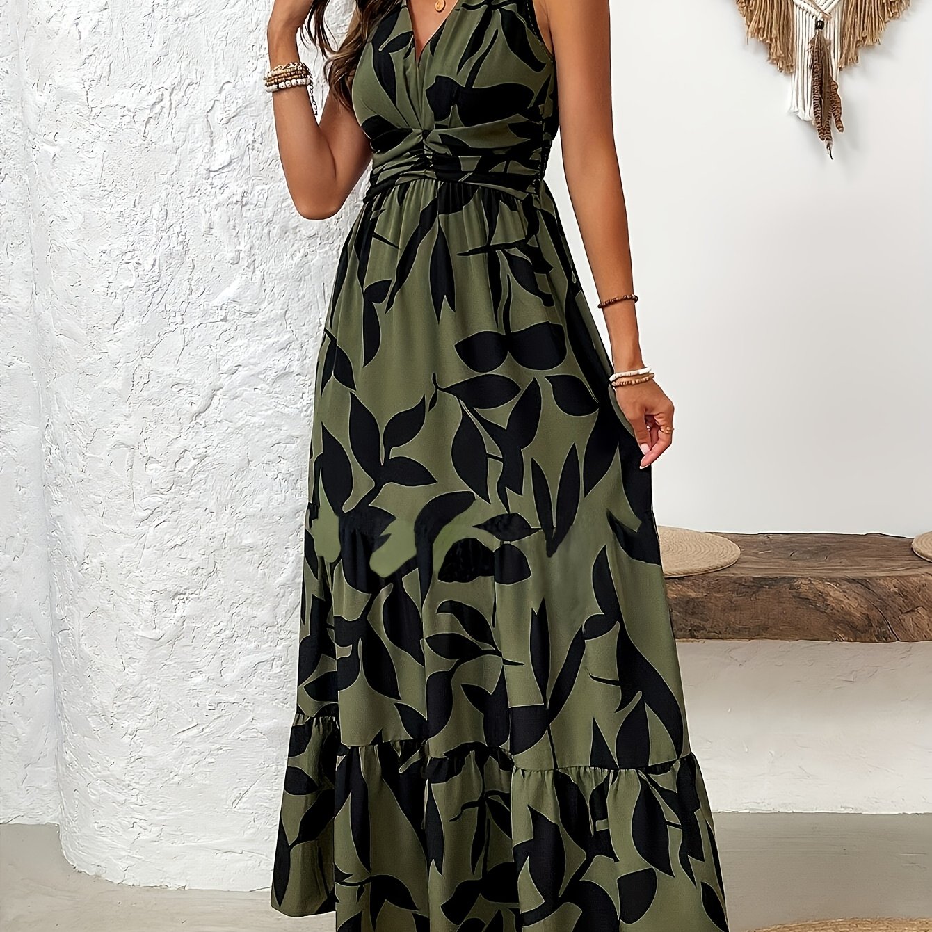 Image of Women's V-neck Sleeveless Hem Dress