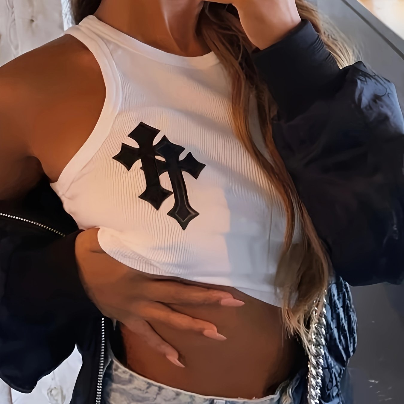 White Cross-patch Ribbed Cropped Vest