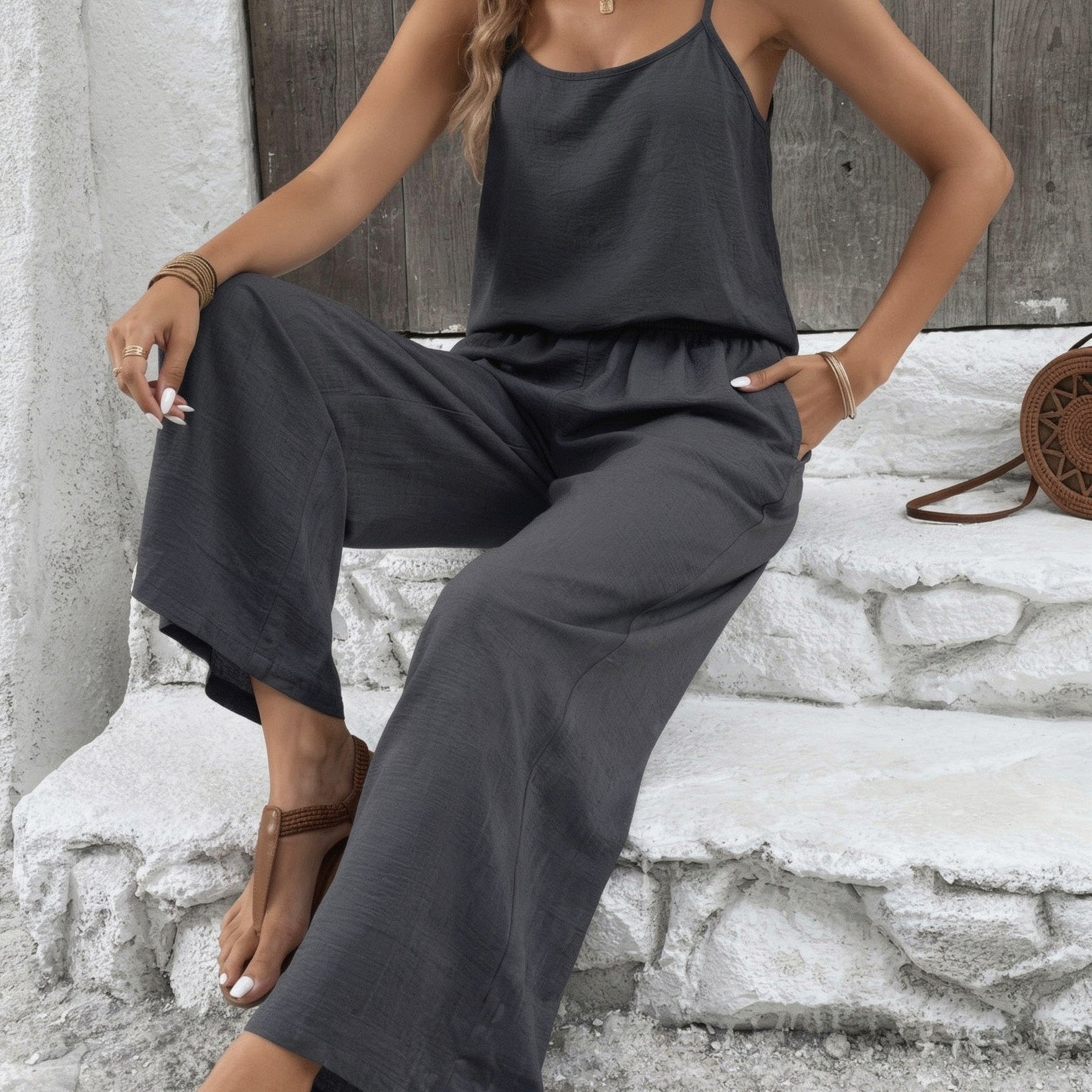 Image of A Women's Gray Casual Pants Set Featuring Wide-leg Trousers And A Camisole, Perfect For Easy And Relaxed Outfits Suitable For Vacations And Everyday Wear