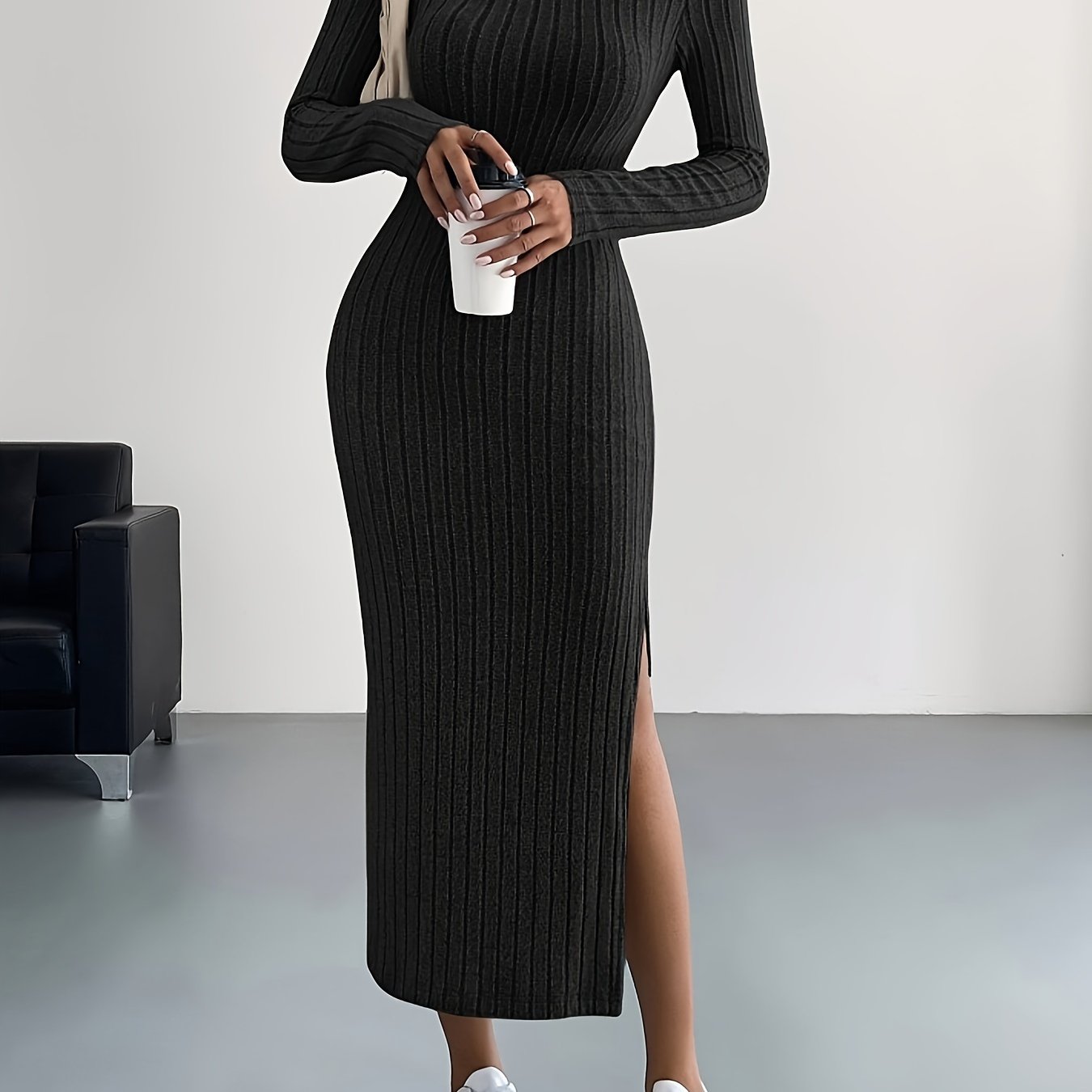 Fashionable Bodycon Dress With Scoop Neck And Slit Hem | Long Sleeve, Solid Color, Suitable For Spring/summer/fall